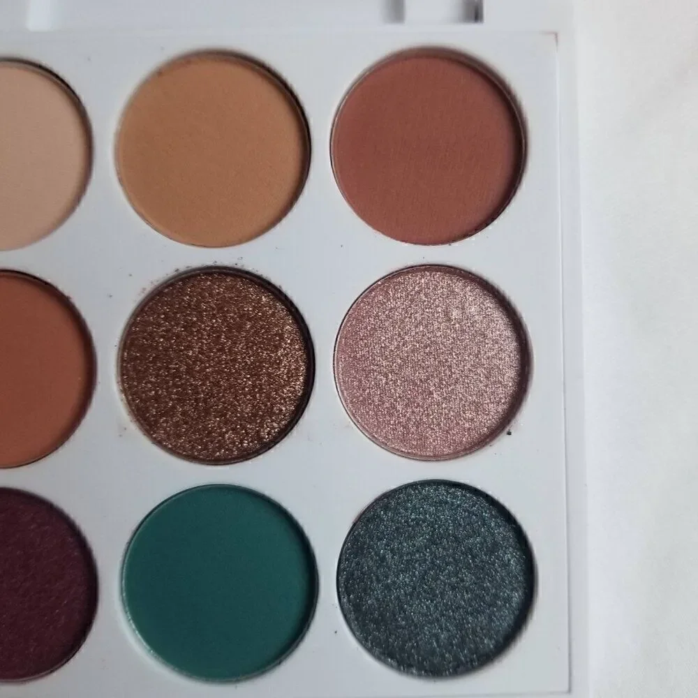Chica Beauty Mini Fiesta Eyeshadow Palette